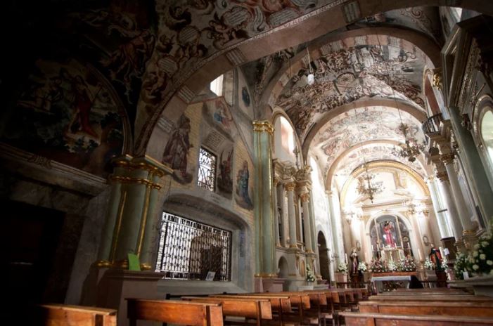 Él es el líder de “Los Caballeros Templarios” que le llevó las mañanitas a la Virgen de Guadalupe