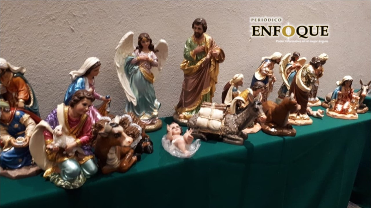 Continúa la Feria Navideña Artesanal  en Amozoc 