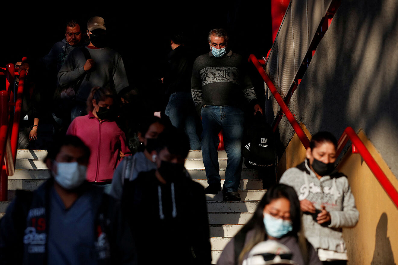 Suma México en la última semana  25,445 casos y 106 muertes por Covid-19