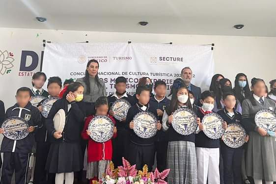 SECTUR entrega premios a jóvenes ganadores en Tlaxcala del Concurso Nacional de Cultura Turística