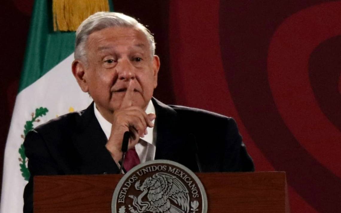Exhibe AMLO a periodistas: "los que exigen alto a la violencia son los mismos que pactaron con Calderón callar guerra contra el narco