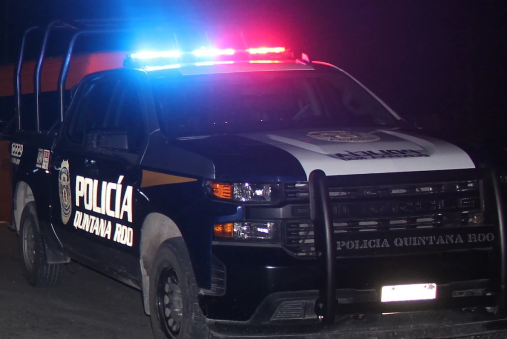 Grupo armado irrumpió en una fiesta en Cancún y abre fuego contra los asistentes