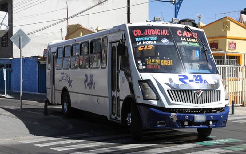 Esta mañana delincuentes despojaron de pertenencias a pasajeros de la Ruta 14A
