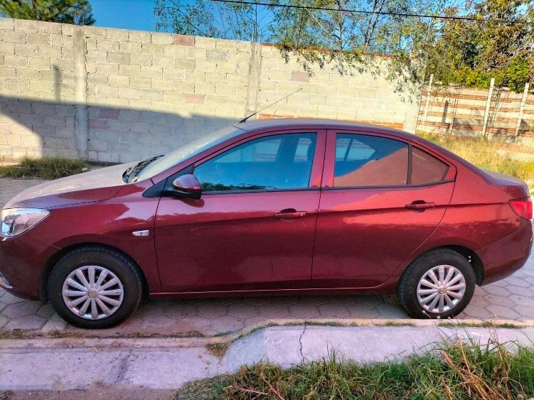 Asegura PGJE automóvil con reporte de robo vigente 