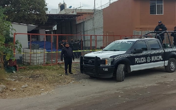 Aseguran unidades de carga y mercancía robada, en San Pablo del Monte