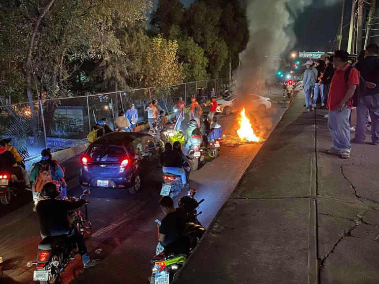 Enfrentamiento de pobladores de Xochimilco y policías deja 24 heridos