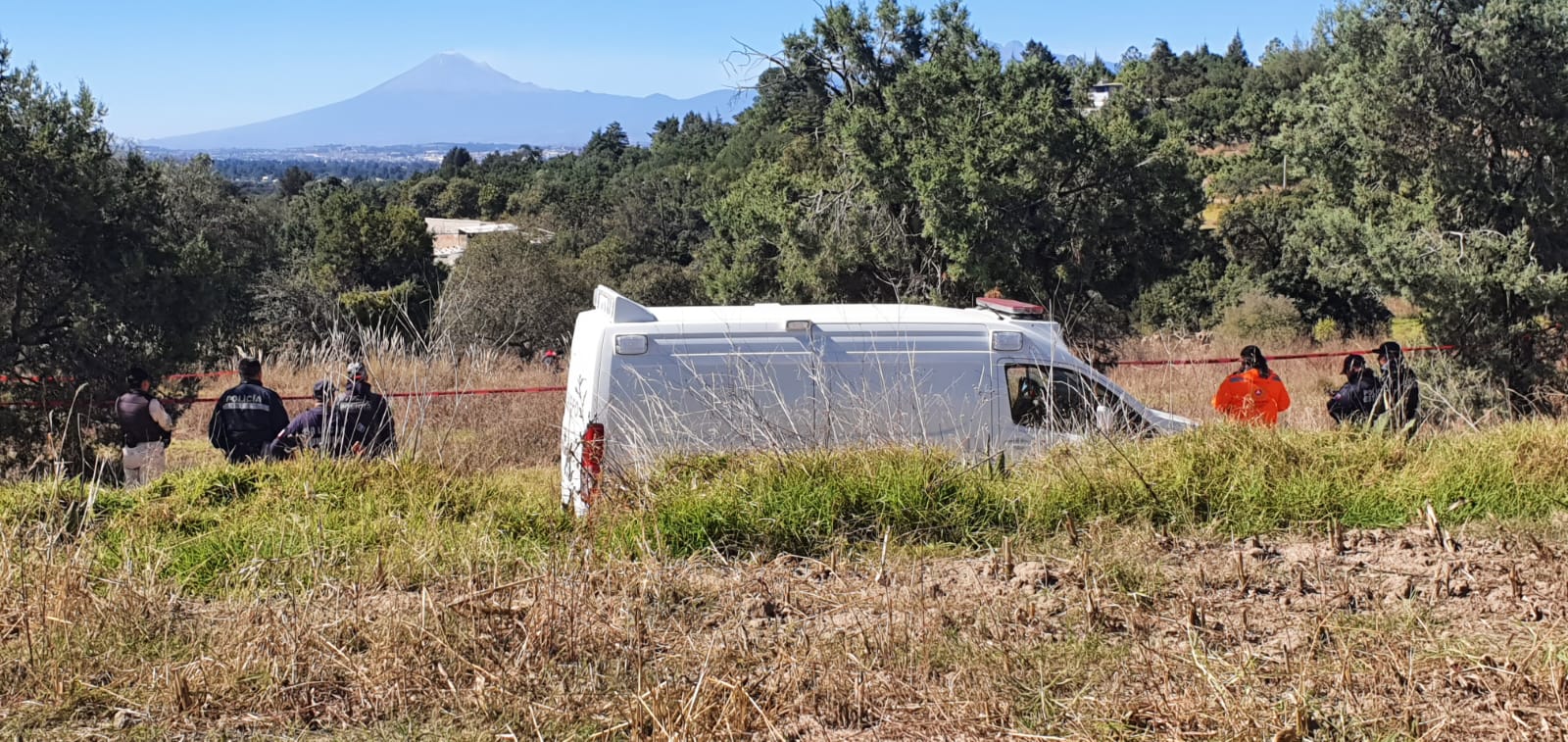 Localizan cadáver con evidentes huellas de violencia, en Tzompantepec 