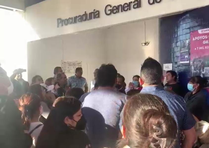 Inconforma al 7 de Mayo detención de agremiada: exhiben denuncia