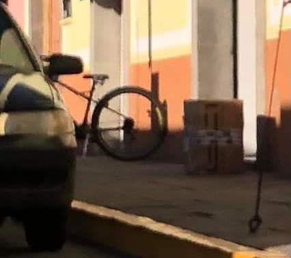 No era bomba, misterioso paquete abandonado en Huamantla contenía maquillaje