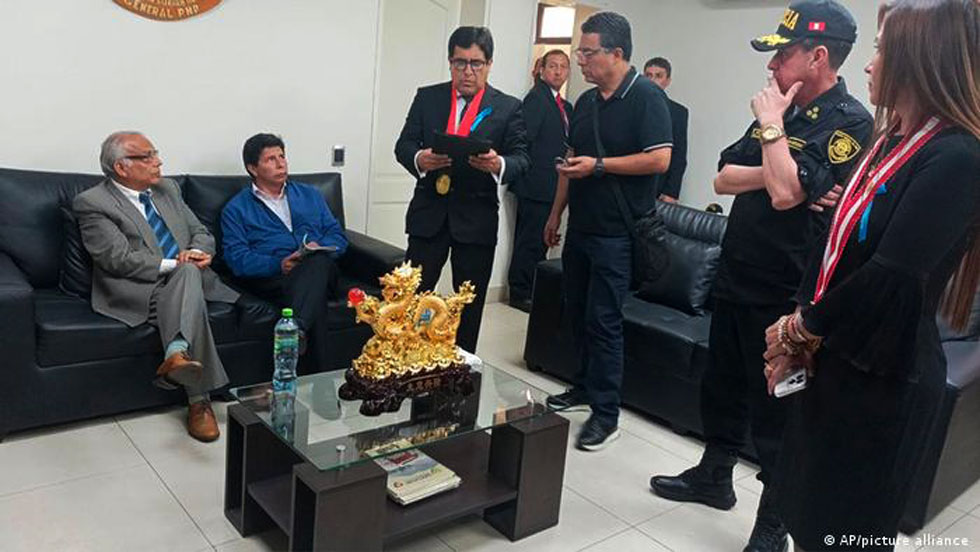 Imponen siete días de detención preliminar a Pedro Castillo en Perú