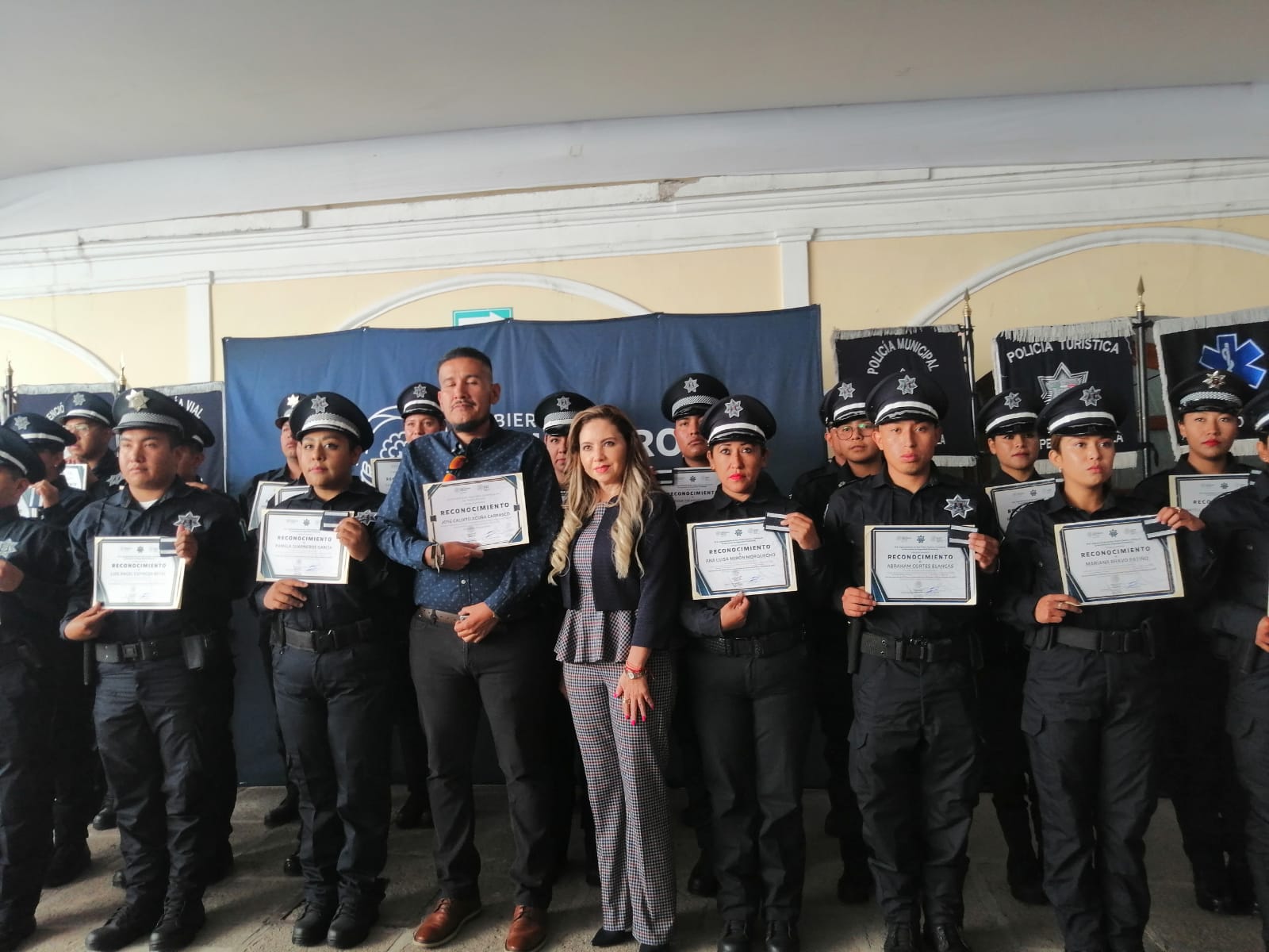 Evalúa gobierno de San Pedro Cholula aumento salarial a policías municipales