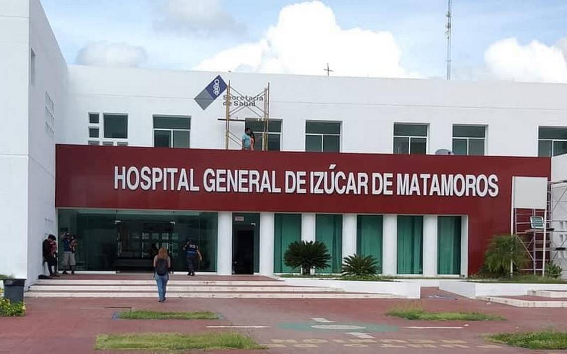 Se incendia área de pediatría del Hospital General de Izúcar de Matamoros