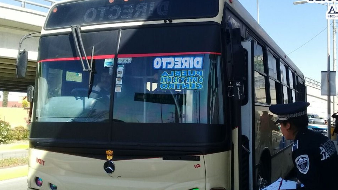 Delincuentes asaltan y agreden a pasajeros de la Ruta Directo de Cholula 