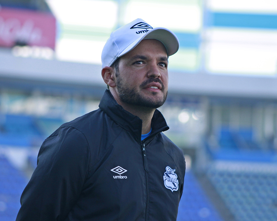 Nicolás Larcamón, conforme con los cuatro refuerzos que contrató el Puebla 