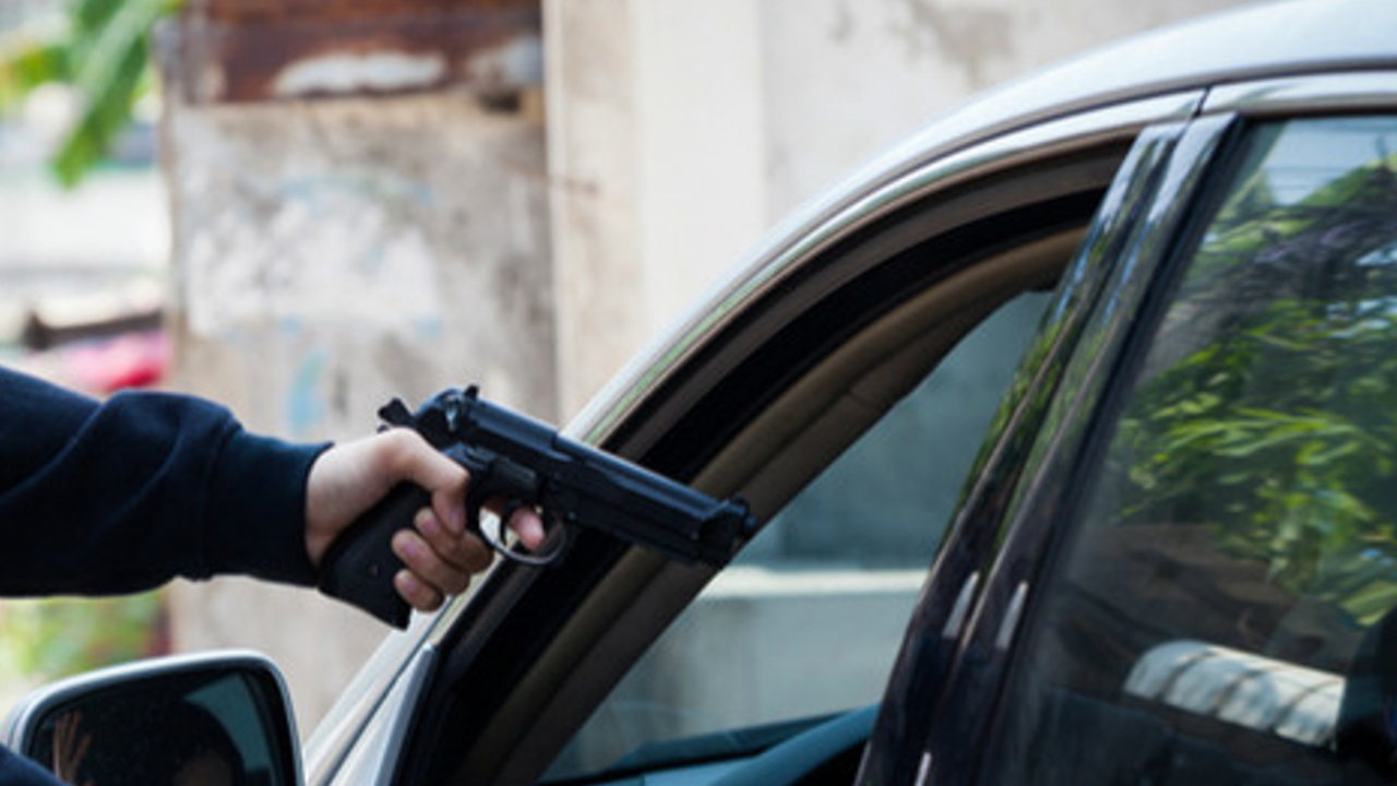 Asaltan a chofer particular en Cuautlancingo 