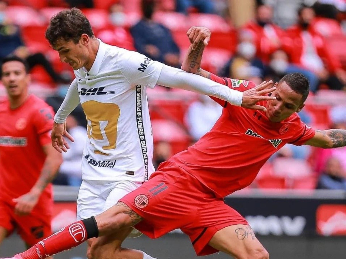 El Pumas contra Toluca, otro partido aplazado por contagios COVID 