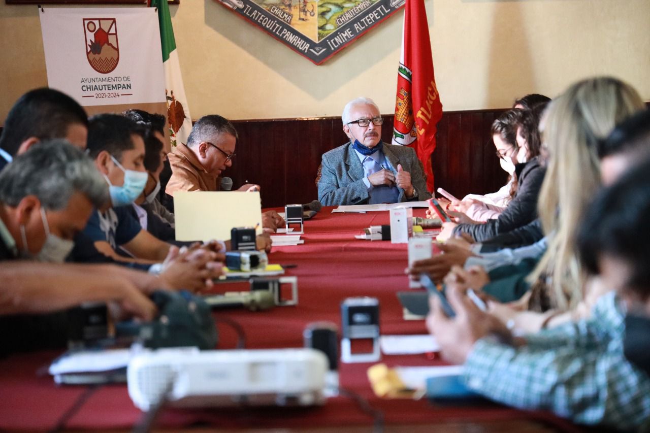 Presenta Gustavo Jiménez Romero el Plan Municipal de Desarrollo ante su cabildo