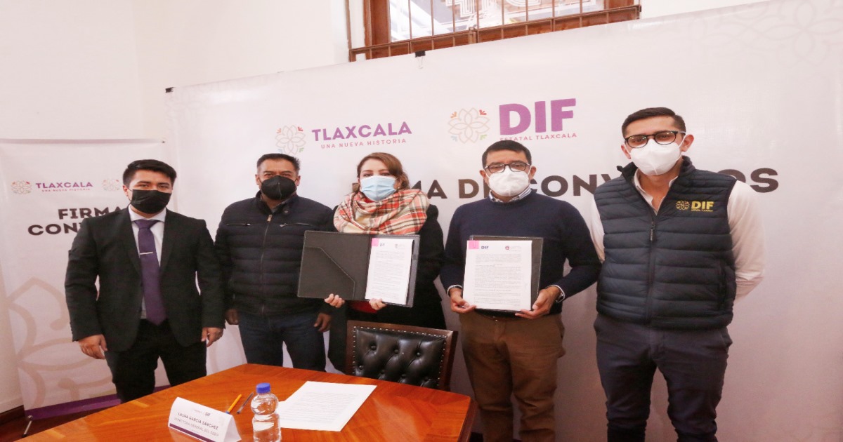 Firmó SEDIF convenio con la UPTX para el desarrollo de programas y proyectos