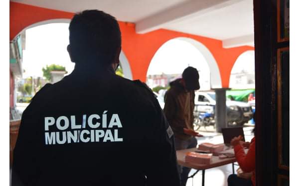 Aumenta matrícula de policías municipales, en Ayometla 