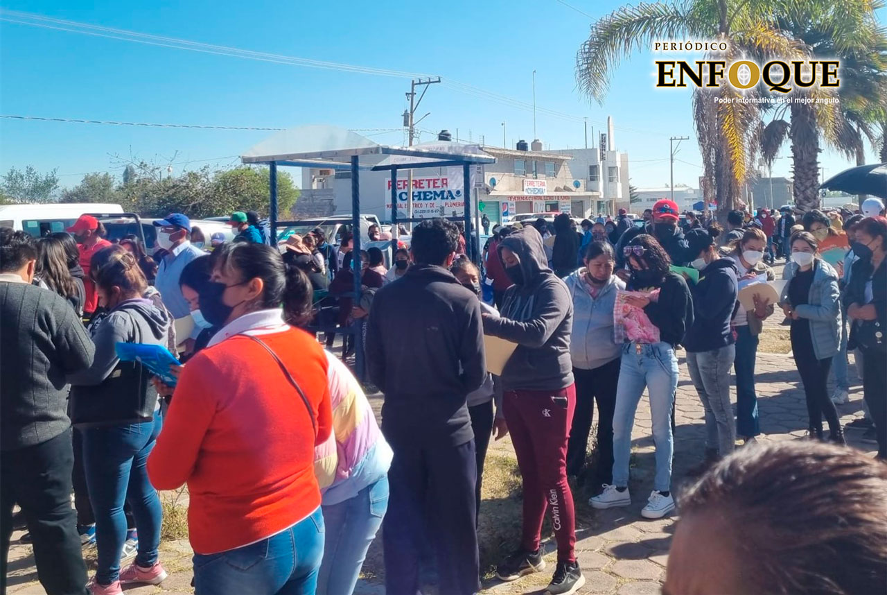 Arrancó la aplicación de refuerzo a personal educativo de Tepeaca con “Moderna” 