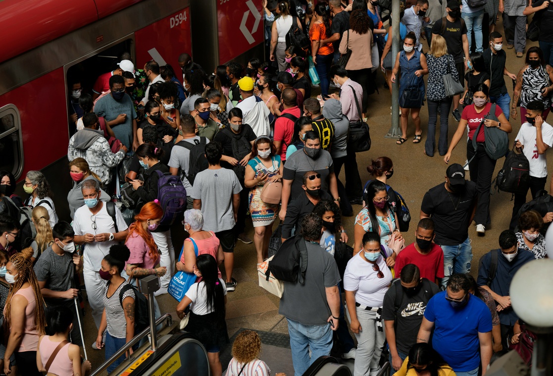 Variante ómicron no es una "simple gripita, puede ser grave y muy grave": OPS 