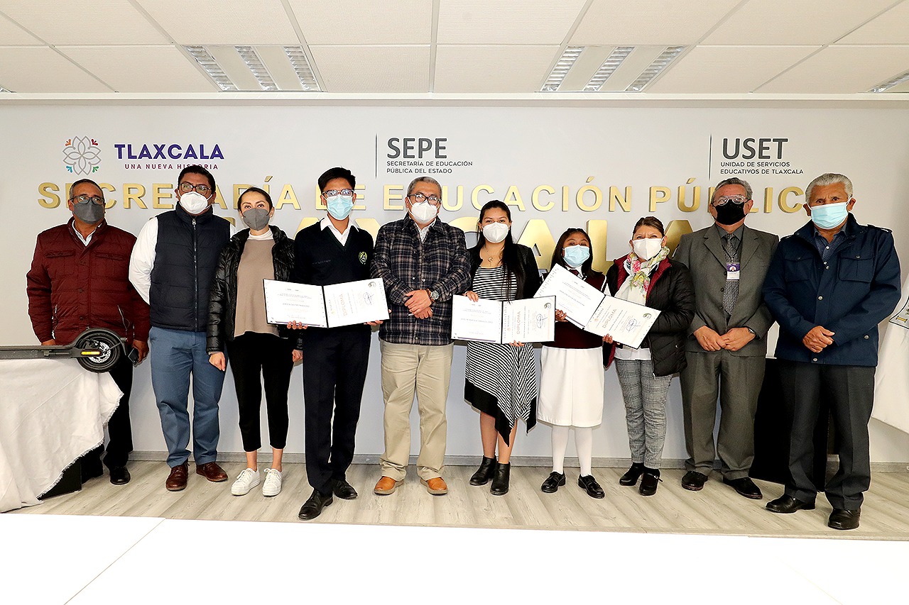 SEPE premió a estudiantes del concurso “La Juventud y La Mar”
