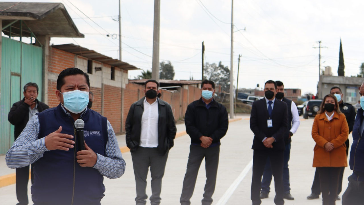 Ayuntamiento de Cuautlancingo inicio con las obras del mejoramiento urbano del municipio  