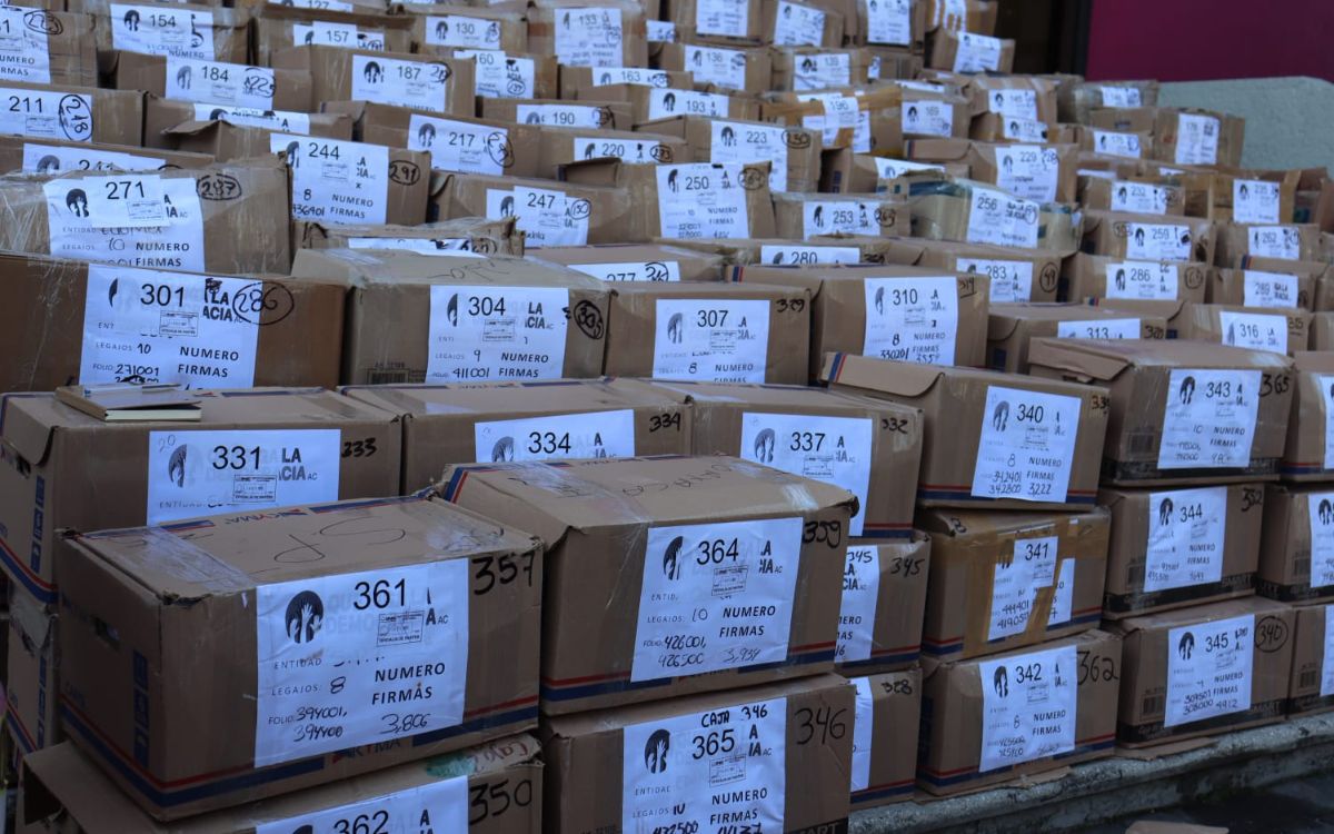 Suman 990 mil 189 inconsistencias en firmas de consulta para el proceso de revocación de mandato