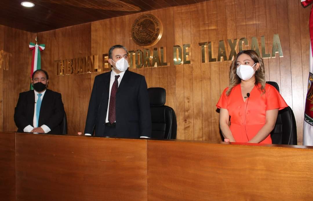 Ratifican a Claudia Salvador como nueva presidenta del TET