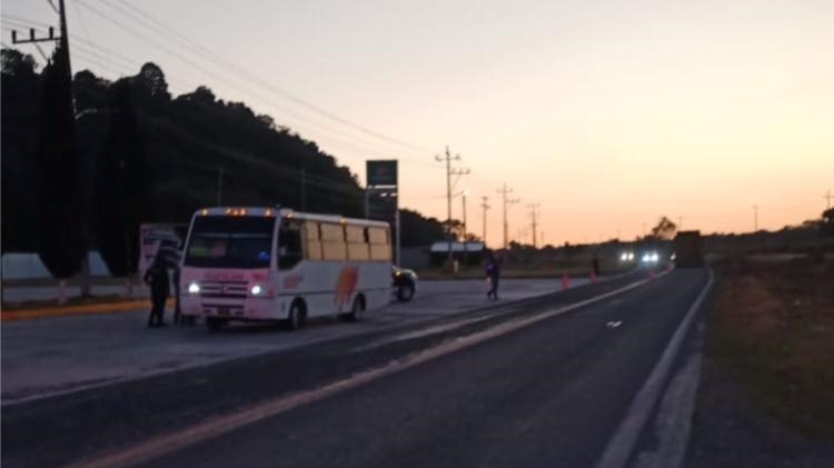 Ante ola de asaltos carreteros en Acajete, refuerzan la seguridad en la zona 