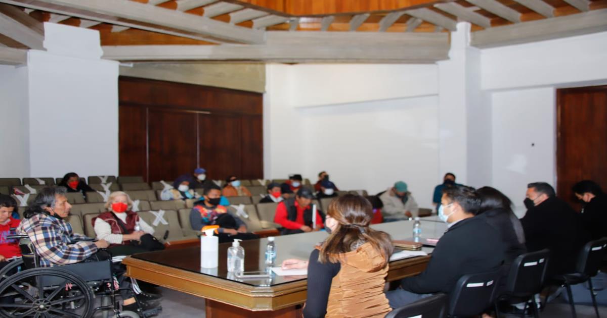Atiende SEGOB a integrantes de asociación de minusválidos de Tlaxcala