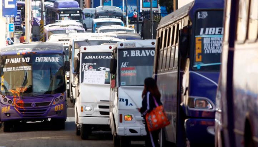 Con policías encubiertos buscarán acabar con robos en transporte público