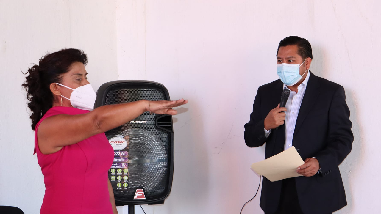 En Cuautlancingo continuaron las tomas de protesta de los dirigentes auxiliares