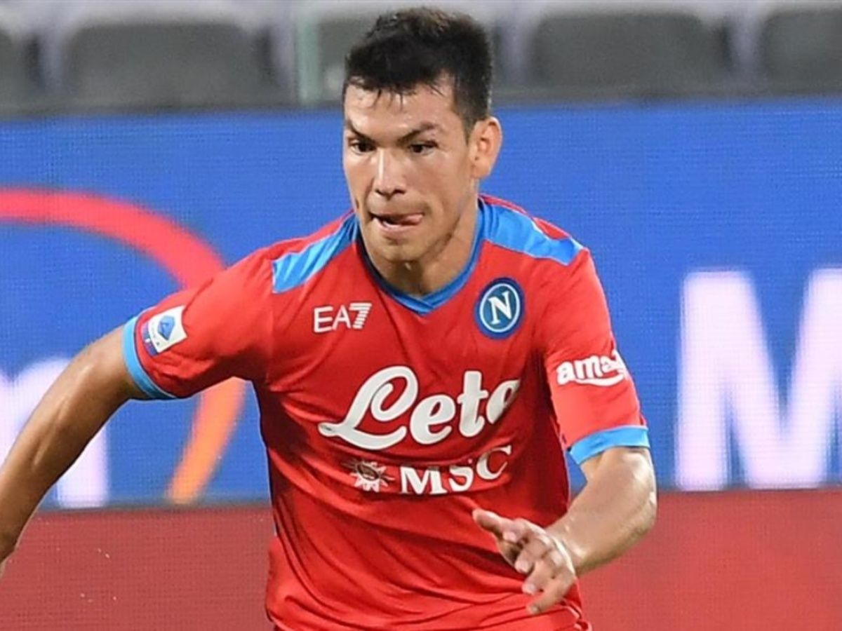 ‘Chucky’ Lozano no estará en el partido del Napoli ante Barcelona