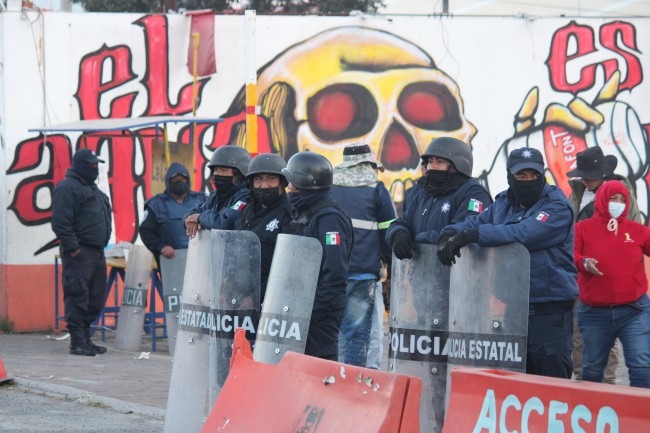 Revisión a policías de Puebla es permanente, afirma Barbosa