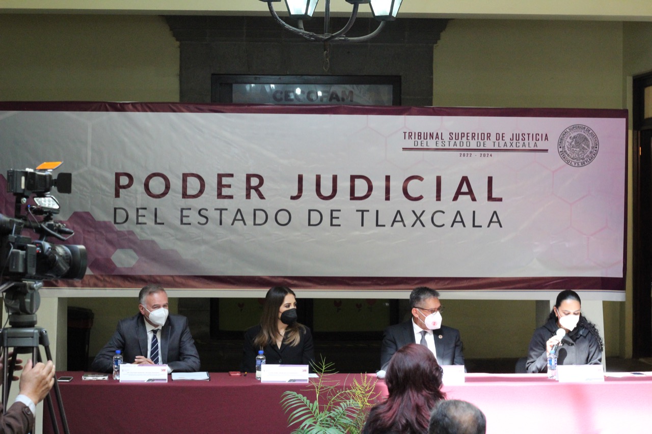 Presentan el TSJ y la UATx “Diagnóstico de Competencias Argumentativas de los Jueces del Poder Judicial”