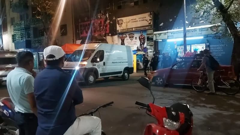 Mujer pierde la vida de forma instantánea en el gimnasio al caerle una barra con 180 kilos