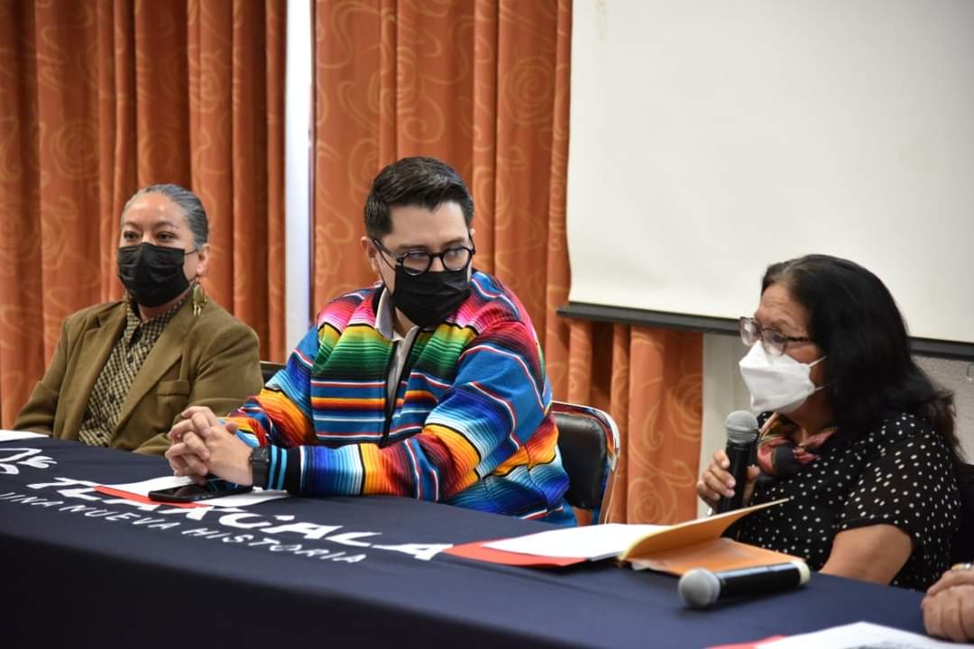 Alistan eventos del centenario del gran muralista Desiderio Hernández Xochitiotzin