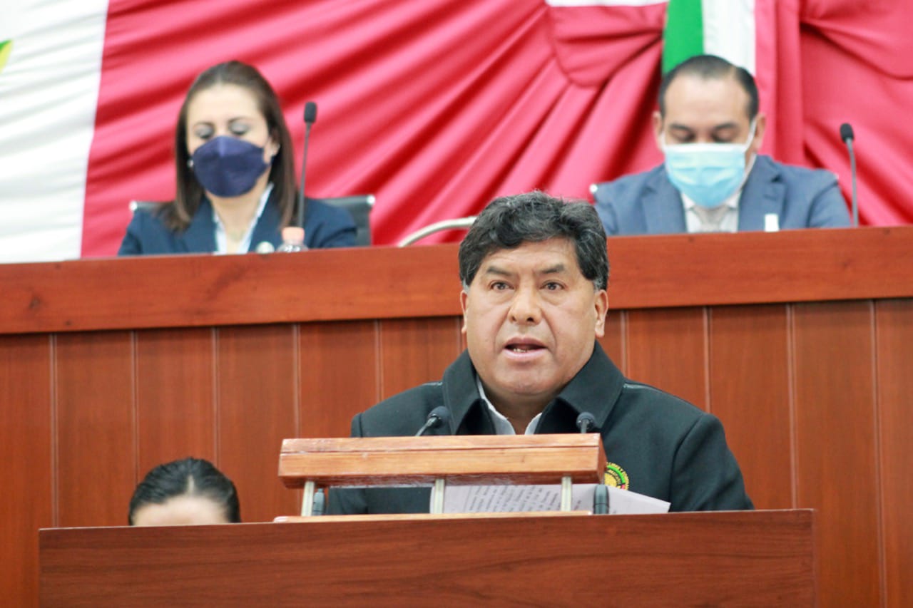 Diputado morenista pretende que alcaldes aparten recursos para Consulta popular