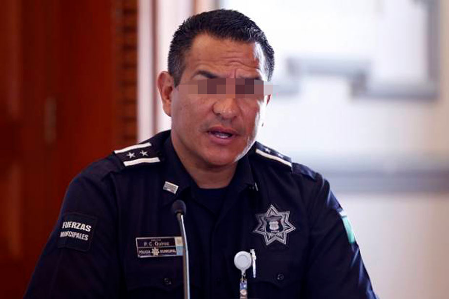 Detienen por segunda vez pero ahora por presunta violencia familiar a exdirector de la policía municipal