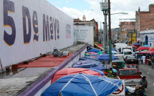 Gobierno estatal podría mediar en conflicto por falta de luz en mercado 5 de Mayo