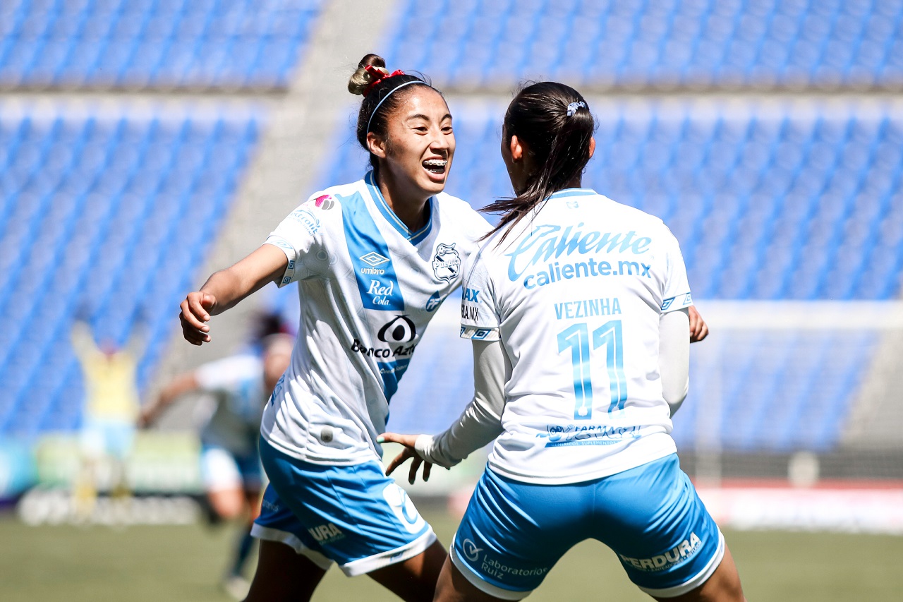 María Elena Sainz, tepeaquense que destaca en el Puebla Femenil 