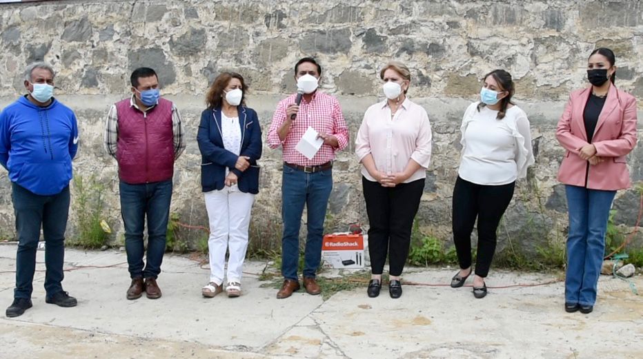 Comienza electrificación en calle de Metepec por parte del ayuntamiento 