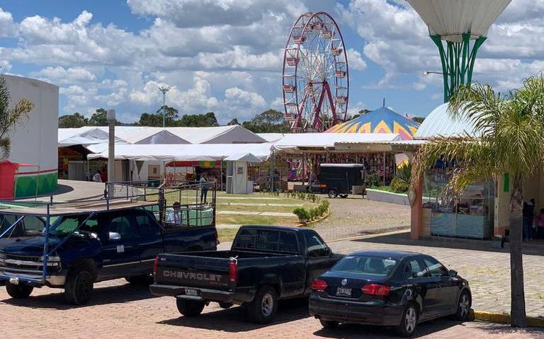 Ayuntamiento de Chiautempan anunció la renta de stands comerciales para la feria local