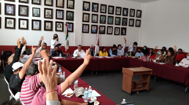 Cabildo de Chiautempan aprueba el director de Industria y Comercio ofrezca disculpas a la presidneta de Xaxala
