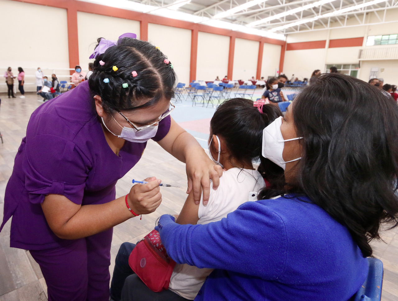 Participa SEDIF en jornada nacional de vacunación anti Covid para niñas y niños