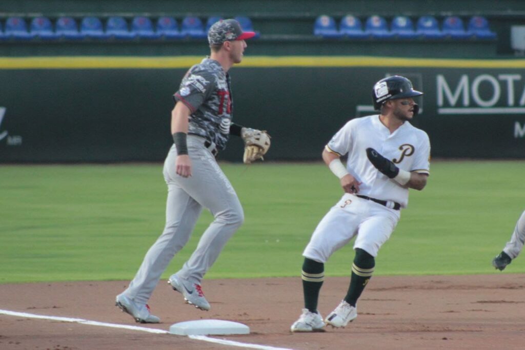 Tijuana hizo explotar sus maderos en el Serdán y apaleó a Pericos 