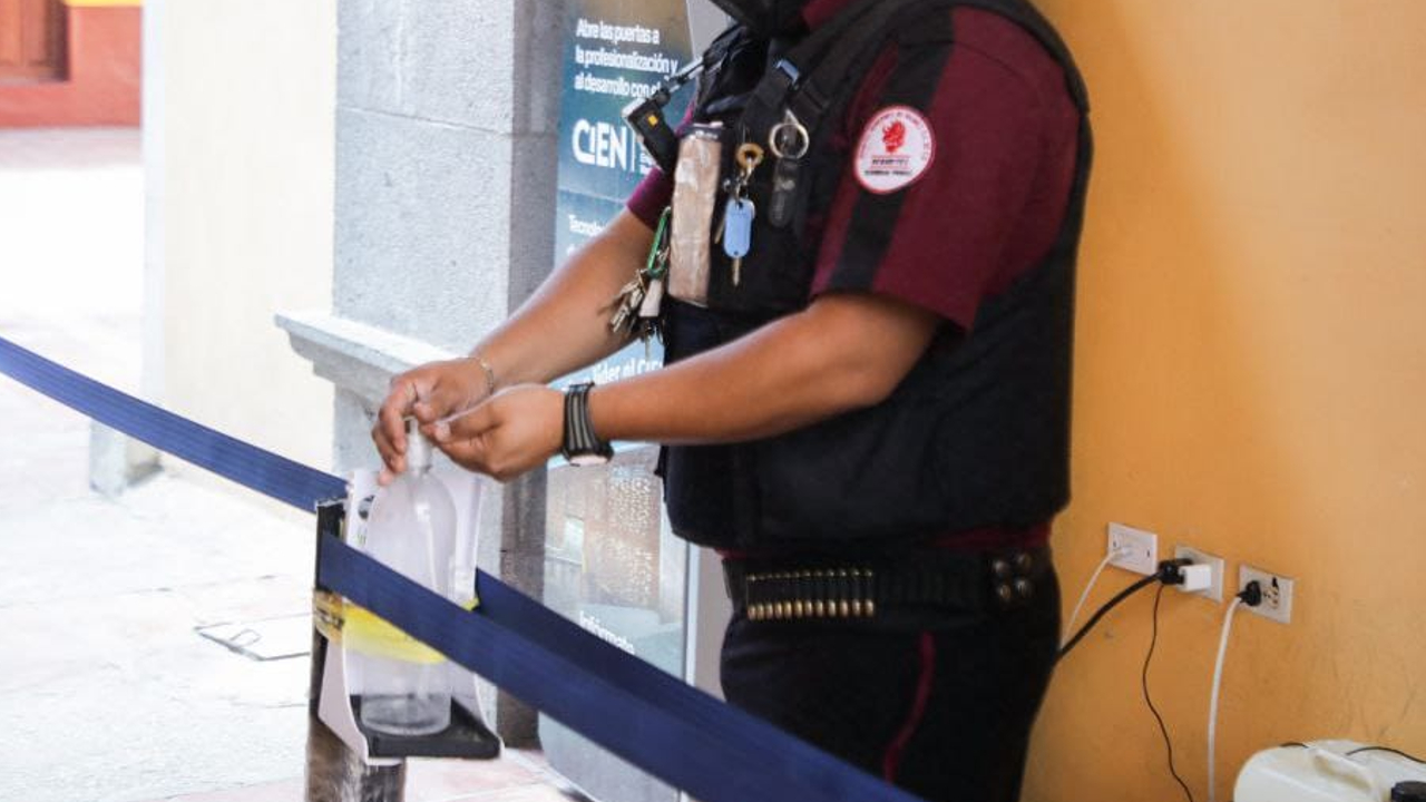Aumentan medidas de prevención contra contagios COVID en las oficinas del Ayuntamiento de San Andrés Cholula