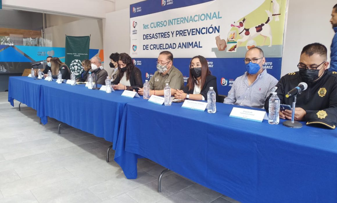 Recibe la DBA capacitación internacional sobre crueldad animal