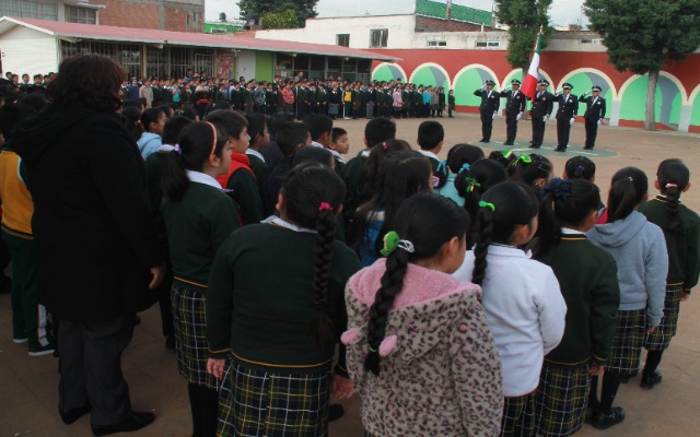 Piden intervención de la SEP en acoso de conserje contra niña de 7 años en escuela de Cholula